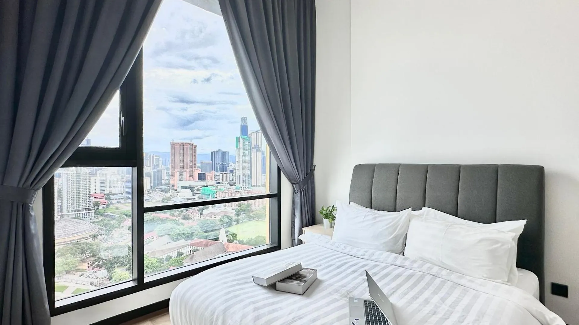 Apartment Opus Residences By Manhattan Group Kuala Lumpur Malaysia